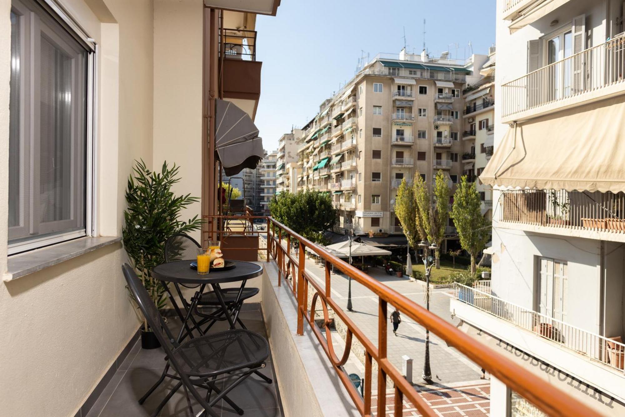 Starlights Wonderful View Apartments By Binobi! Thessalonique Extérieur photo